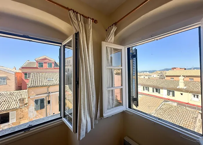 Apokoubio In Corfu Old Town
